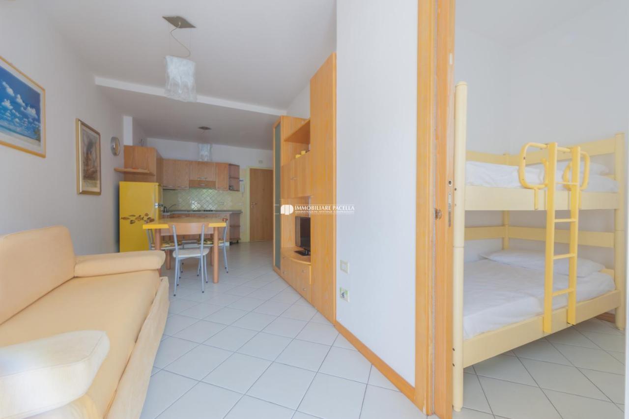 Residence Puerto Del Sol Immobiliare Pacella Лидо-ди-Езоло Экстерьер фото